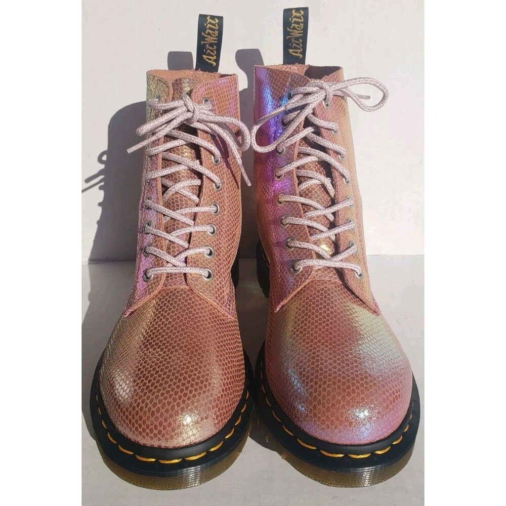 NEW Dr. Martens 1460 Pascal Animal Cool Iridescent Pink Metallic Sz 9 US No Box